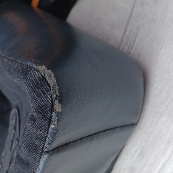 Hunting World- 2 REHAB Bags - Picture 5 of 12